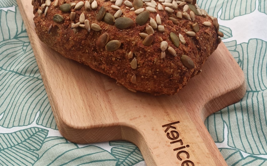 Pane chetogenico con fibre di psillo, fibra di bambu, fibra di avena