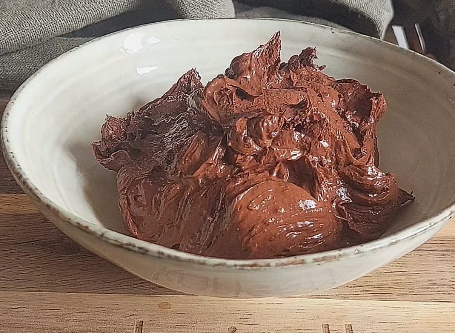 crema al cioccolato chetogenica vegana senza glutine senza lattosio